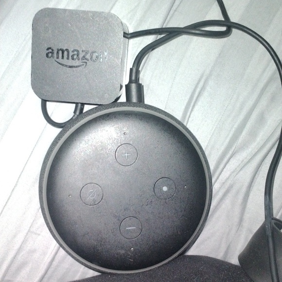 Amazon echo dot - Picture 2 of 2